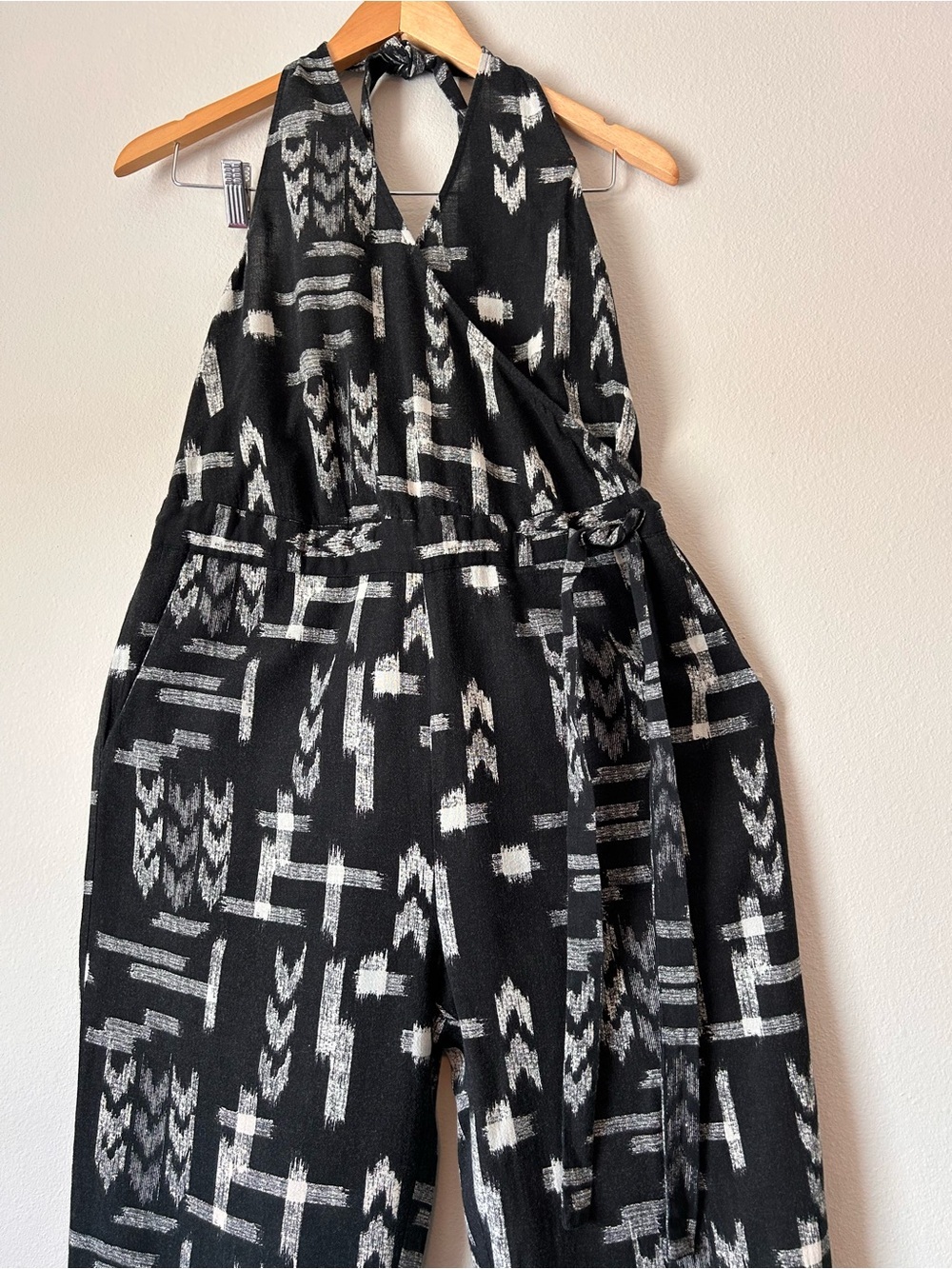 Madewell Black & White Geometric Halter Tie-Waist Jumpsuit - Picture 2 of 14